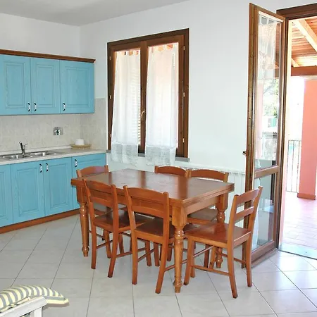 Appartement Baia Fiorita