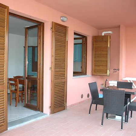 Appartement Baia Fiorita