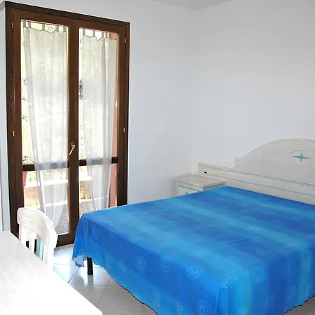 Baia Fiorita Apartamento Porto Azzurro