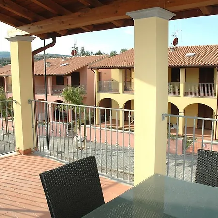 Baia Fiorita Apartamento