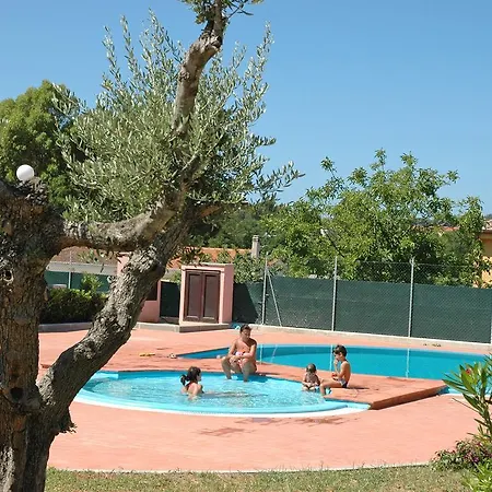 Baia Fiorita Apartamento *