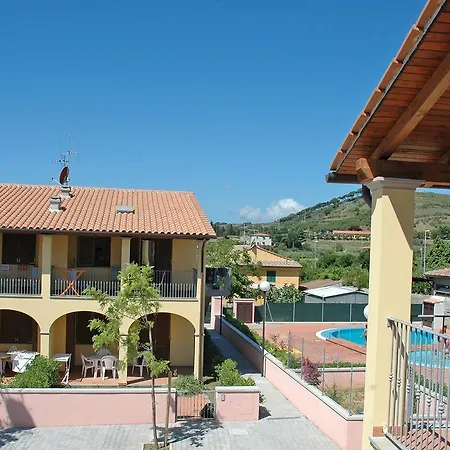 Baia Fiorita Apartamento Porto Azzurro